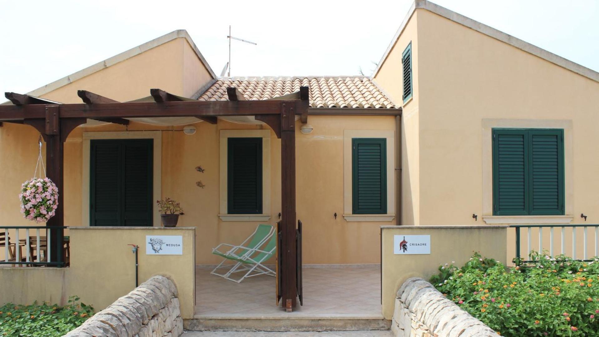 Medusa Mdna Marina di Modica Exterior foto